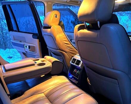 Черный Ленд Ровер Рендж Ровер, объемом двигателя 5 л и пробегом 315 тыс. км за 15000 $, фото 7 на Automoto.ua