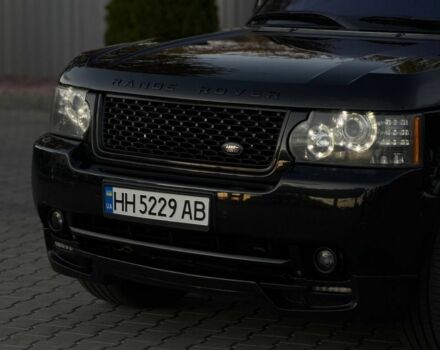 Черный Ленд Ровер Рендж Ровер, объемом двигателя 5 л и пробегом 189 тыс. км за 15000 $, фото 2 на Automoto.ua