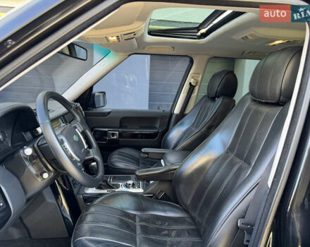 Черный Ленд Ровер Рендж Ровер, объемом двигателя 3.63 л и пробегом 300 тыс. км за 16000 $, фото 17 на Automoto.ua