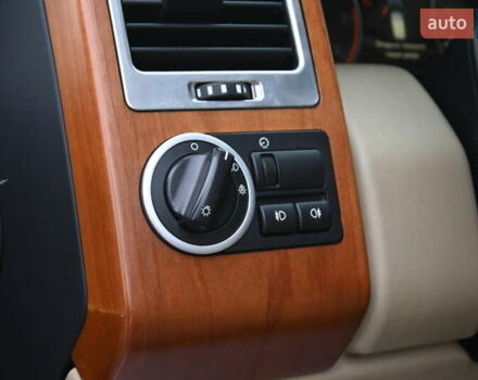 Чорний Ленд Ровер Рендж Ровер, об'ємом двигуна 3.63 л та пробігом 142 тис. км за 18800 $, фото 27 на Automoto.ua