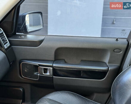 Черный Ленд Ровер Рендж Ровер, объемом двигателя 3.63 л и пробегом 300 тыс. км за 16000 $, фото 20 на Automoto.ua