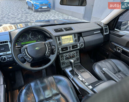 Черный Ленд Ровер Рендж Ровер, объемом двигателя 3.63 л и пробегом 300 тыс. км за 16000 $, фото 34 на Automoto.ua