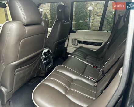 Чорний Ленд Ровер Рендж Ровер, об'ємом двигуна 5 л та пробігом 189 тис. км за 14500 $, фото 5 на Automoto.ua
