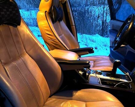 Черный Ленд Ровер Рендж Ровер, объемом двигателя 5 л и пробегом 315 тыс. км за 15000 $, фото 6 на Automoto.ua