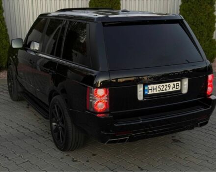 Черный Ленд Ровер Рендж Ровер, объемом двигателя 5 л и пробегом 189 тыс. км за 15000 $, фото 6 на Automoto.ua