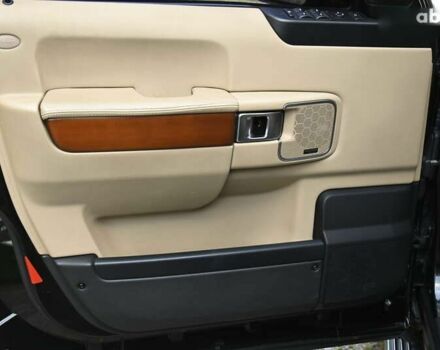 Ленд Ровер Рендж Ровер 2009 в Бердичеве на Automoto.ua Черный Ленд Ровер Рендж Ровер, объемом двигателя 3.6 л и пробегом 142 тыс. км за 20900 $, фото 23 на Automoto.ua