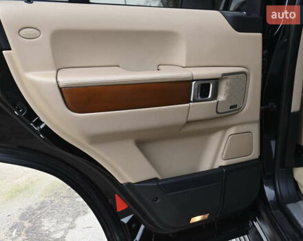 Чорний Ленд Ровер Рендж Ровер, об'ємом двигуна 3.63 л та пробігом 142 тис. км за 18800 $, фото 36 на Automoto.ua