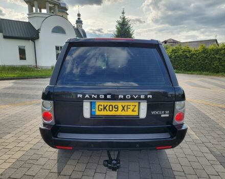 Чорний Ленд Ровер Рендж Ровер, об'ємом двигуна 0 л та пробігом 179 тис. км за 5786 $, фото 10 на Automoto.ua