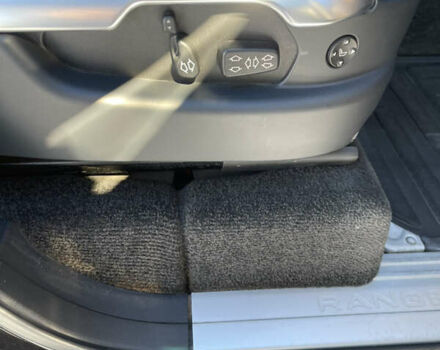 Черный Ленд Ровер Рендж Ровер, объемом двигателя 3.63 л и пробегом 315 тыс. км за 14500 $, фото 17 на Automoto.ua