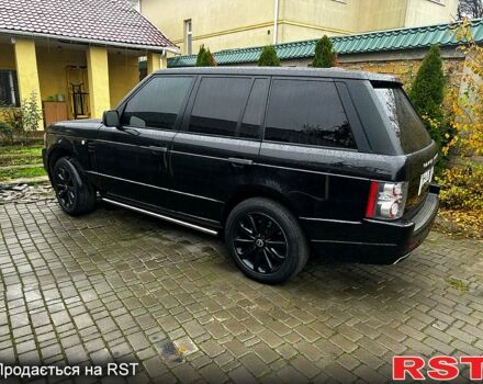 Черный Ленд Ровер Рендж Ровер, объемом двигателя 5 л и пробегом 189 тыс. км за 16000 $, фото 3 на Automoto.ua