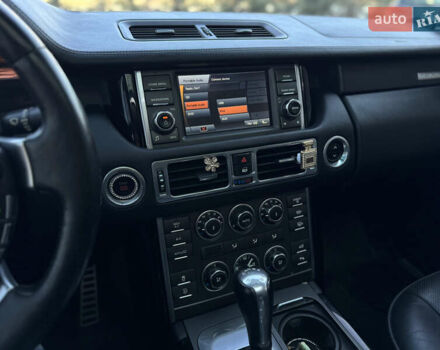 Ленд Ровер Рендж Ровер 2010 у Івано-Франківську на Automoto.ua Чорний Ленд Ровер Рендж Ровер, об'ємом двигуна 5 л та пробігом 250 тис. км за 12950 $, фото 35 на Automoto.ua