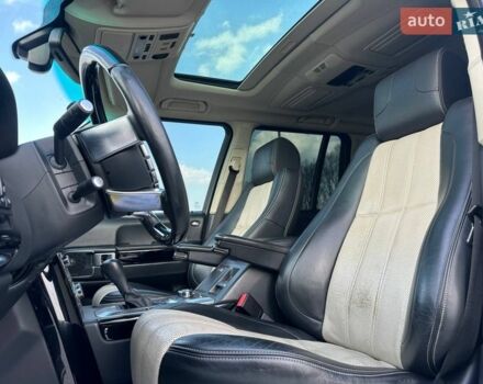 Чорний Ленд Ровер Рендж Ровер, об'ємом двигуна 5 л та пробігом 179 тис. км за 15800 $, фото 6 на Automoto.ua