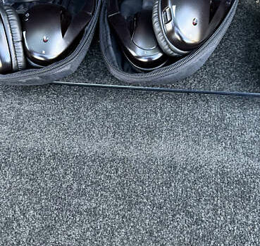 Чорний Ленд Ровер Рендж Ровер, об'ємом двигуна 5 л та пробігом 187 тис. км за 14900 $, фото 9 на Automoto.ua