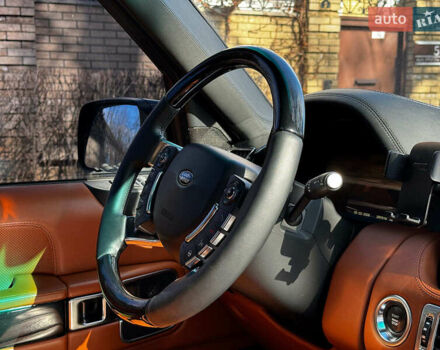 Чорний Ленд Ровер Рендж Ровер, об'ємом двигуна 5 л та пробігом 280 тис. км за 15490 $, фото 44 на Automoto.ua