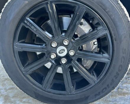 Чорний Ленд Ровер Рендж Ровер, об'ємом двигуна 5 л та пробігом 187 тис. км за 14900 $, фото 61 на Automoto.ua