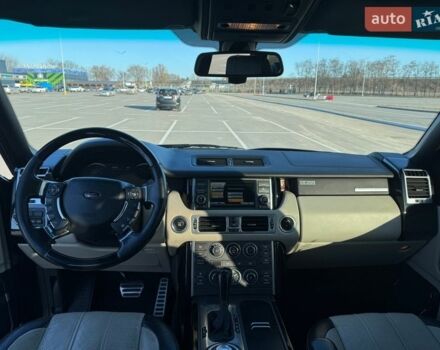 Чорний Ленд Ровер Рендж Ровер, об'ємом двигуна 5 л та пробігом 157 тис. км за 17999 $, фото 16 на Automoto.ua