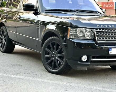Чорний Ленд Ровер Рендж Ровер, об'ємом двигуна 5 л та пробігом 195 тис. км за 21000 $, фото 2 на Automoto.ua