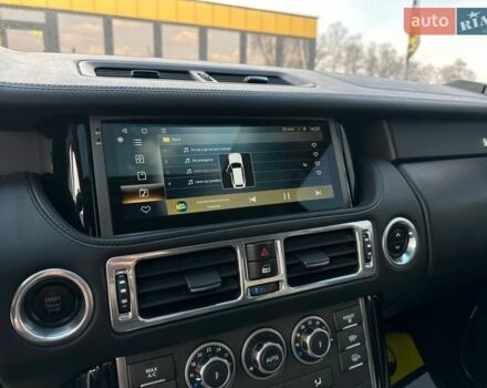 Чорний Ленд Ровер Рендж Ровер, об'ємом двигуна 5 л та пробігом 179 тис. км за 15800 $, фото 13 на Automoto.ua