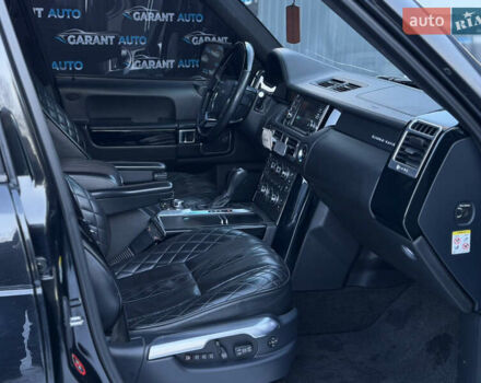 Чорний Ленд Ровер Рендж Ровер, об'ємом двигуна 5 л та пробігом 190 тис. км за 13999 $, фото 18 на Automoto.ua