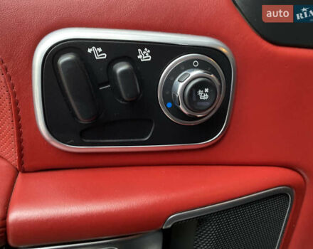 Чорний Ленд Ровер Рендж Ровер, об'ємом двигуна 5 л та пробігом 200 тис. км за 19500 $, фото 12 на Automoto.ua