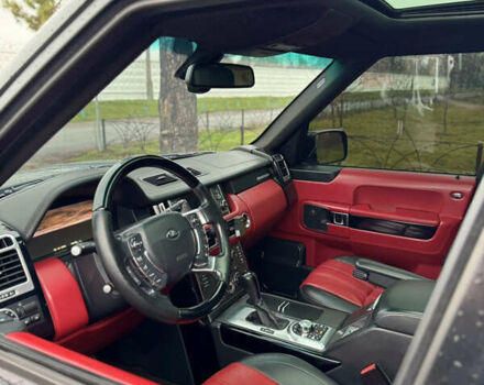 Черный Ленд Ровер Рендж Ровер, объемом двигателя 5 л и пробегом 194 тыс. км за 13690 $, фото 11 на Automoto.ua