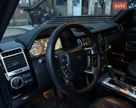 Черный Ленд Ровер Рендж Ровер, объемом двигателя 5 л и пробегом 215 тыс. км за 12999 $, фото 19 на Automoto.ua