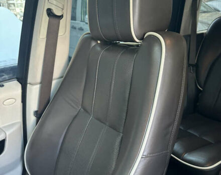 Чорний Ленд Ровер Рендж Ровер, об'ємом двигуна 5 л та пробігом 187 тис. км за 14900 $, фото 64 на Automoto.ua