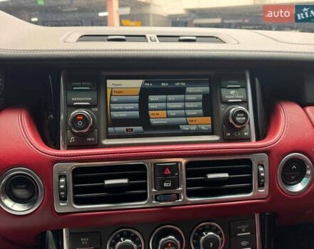 Чорний Ленд Ровер Рендж Ровер, об'ємом двигуна 5 л та пробігом 202 тис. км за 19990 $, фото 17 на Automoto.ua