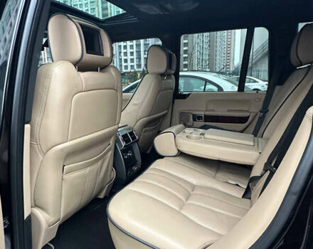 Черный Ленд Ровер Рендж Ровер, объемом двигателя 5 л и пробегом 168 тыс. км за 15900 $, фото 24 на Automoto.ua