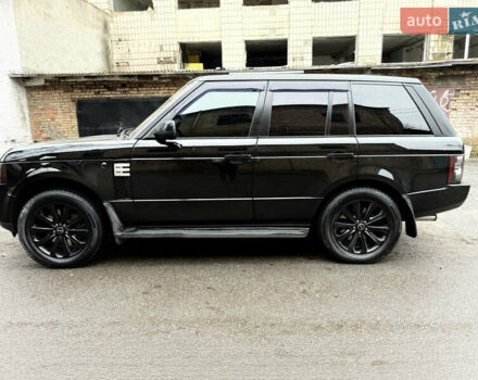 Черный Ленд Ровер Рендж Ровер, объемом двигателя 5 л и пробегом 294 тыс. км за 17000 $, фото 5 на Automoto.ua
