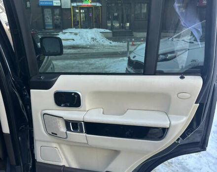 Чорний Ленд Ровер Рендж Ровер, об'ємом двигуна 5 л та пробігом 187 тис. км за 14900 $, фото 37 на Automoto.ua