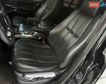 Чорний Ленд Ровер Рендж Ровер, об'ємом двигуна 5 л та пробігом 212 тис. км за 13999 $, фото 29 на Automoto.ua