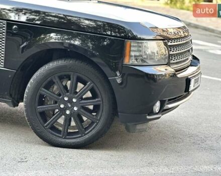 Чорний Ленд Ровер Рендж Ровер, об'ємом двигуна 5 л та пробігом 195 тис. км за 21000 $, фото 5 на Automoto.ua