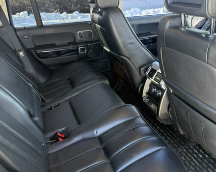 Чорний Ленд Ровер Рендж Ровер, об'ємом двигуна 5 л та пробігом 165 тис. км за 15000 $, фото 3 на Automoto.ua