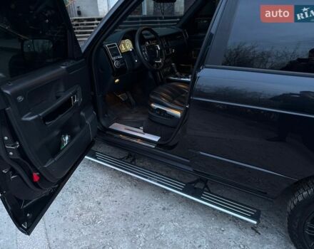 Черный Ленд Ровер Рендж Ровер, объемом двигателя 5 л и пробегом 215 тыс. км за 12999 $, фото 14 на Automoto.ua