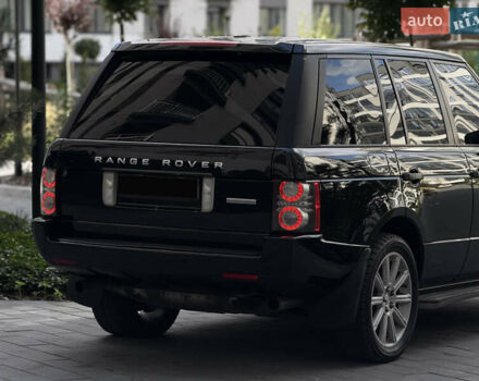 Чорний Ленд Ровер Рендж Ровер, об'ємом двигуна 5 л та пробігом 250 тис. км за 12500 $, фото 12 на Automoto.ua