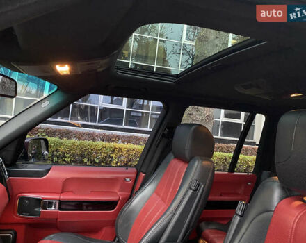 Чорний Ленд Ровер Рендж Ровер, об'ємом двигуна 5 л та пробігом 200 тис. км за 19500 $, фото 17 на Automoto.ua