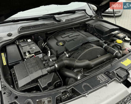 Черный Ленд Ровер Рендж Ровер, объемом двигателя 3 л и пробегом 252 тыс. км за 14500 $, фото 45 на Automoto.ua