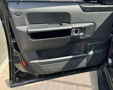 Черный Ленд Ровер Рендж Ровер, объемом двигателя 5 л и пробегом 156 тыс. км за 12500 $, фото 7 на Automoto.ua