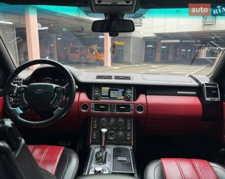 Чорний Ленд Ровер Рендж Ровер, об'ємом двигуна 5 л та пробігом 202 тис. км за 19990 $, фото 24 на Automoto.ua