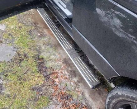 Чорний Ленд Ровер Рендж Ровер, об'ємом двигуна 5 л та пробігом 179 тис. км за 17500 $, фото 3 на Automoto.ua