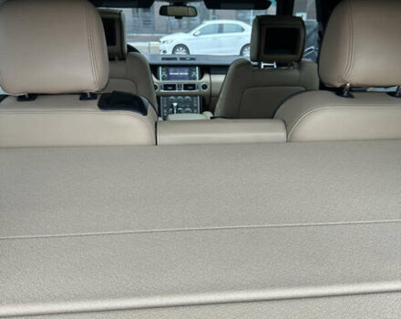 Черный Ленд Ровер Рендж Ровер, объемом двигателя 5 л и пробегом 168 тыс. км за 15900 $, фото 59 на Automoto.ua