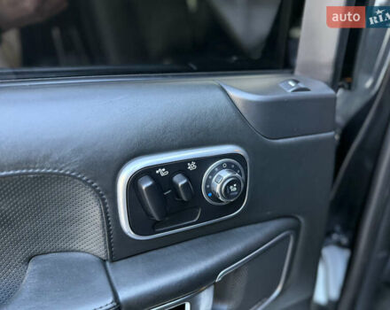 Черный Ленд Ровер Рендж Ровер, объемом двигателя 5 л и пробегом 215 тыс. км за 13500 $, фото 15 на Automoto.ua