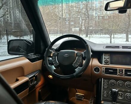 Чорний Ленд Ровер Рендж Ровер, об'ємом двигуна 5 л та пробігом 220 тис. км за 15000 $, фото 11 на Automoto.ua