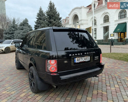 Черный Ленд Ровер Рендж Ровер, объемом двигателя 5 л и пробегом 240 тыс. км за 12500 $, фото 7 на Automoto.ua