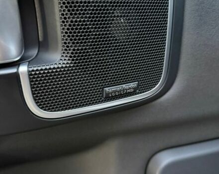 Черный Ленд Ровер Рендж Ровер, объемом двигателя 5 л и пробегом 286 тыс. км за 14900 $, фото 11 на Automoto.ua