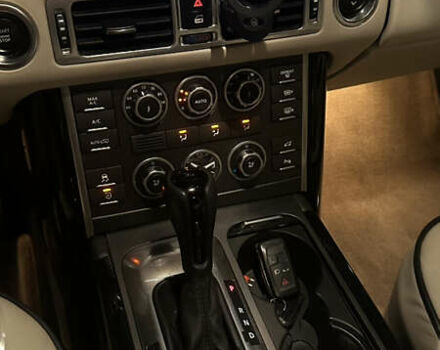 Чорний Ленд Ровер Рендж Ровер, об'ємом двигуна 5 л та пробігом 185 тис. км за 12500 $, фото 15 на Automoto.ua