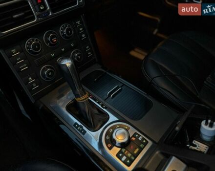 Черный Ленд Ровер Рендж Ровер, объемом двигателя 5 л и пробегом 215 тыс. км за 12999 $, фото 25 на Automoto.ua