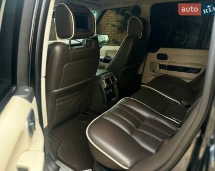 Чорний Ленд Ровер Рендж Ровер, об'ємом двигуна 5 л та пробігом 200 тис. км за 10999 $, фото 25 на Automoto.ua