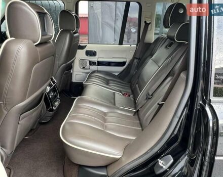 Чорний Ленд Ровер Рендж Ровер, об'ємом двигуна 5 л та пробігом 182 тис. км за 15999 $, фото 11 на Automoto.ua